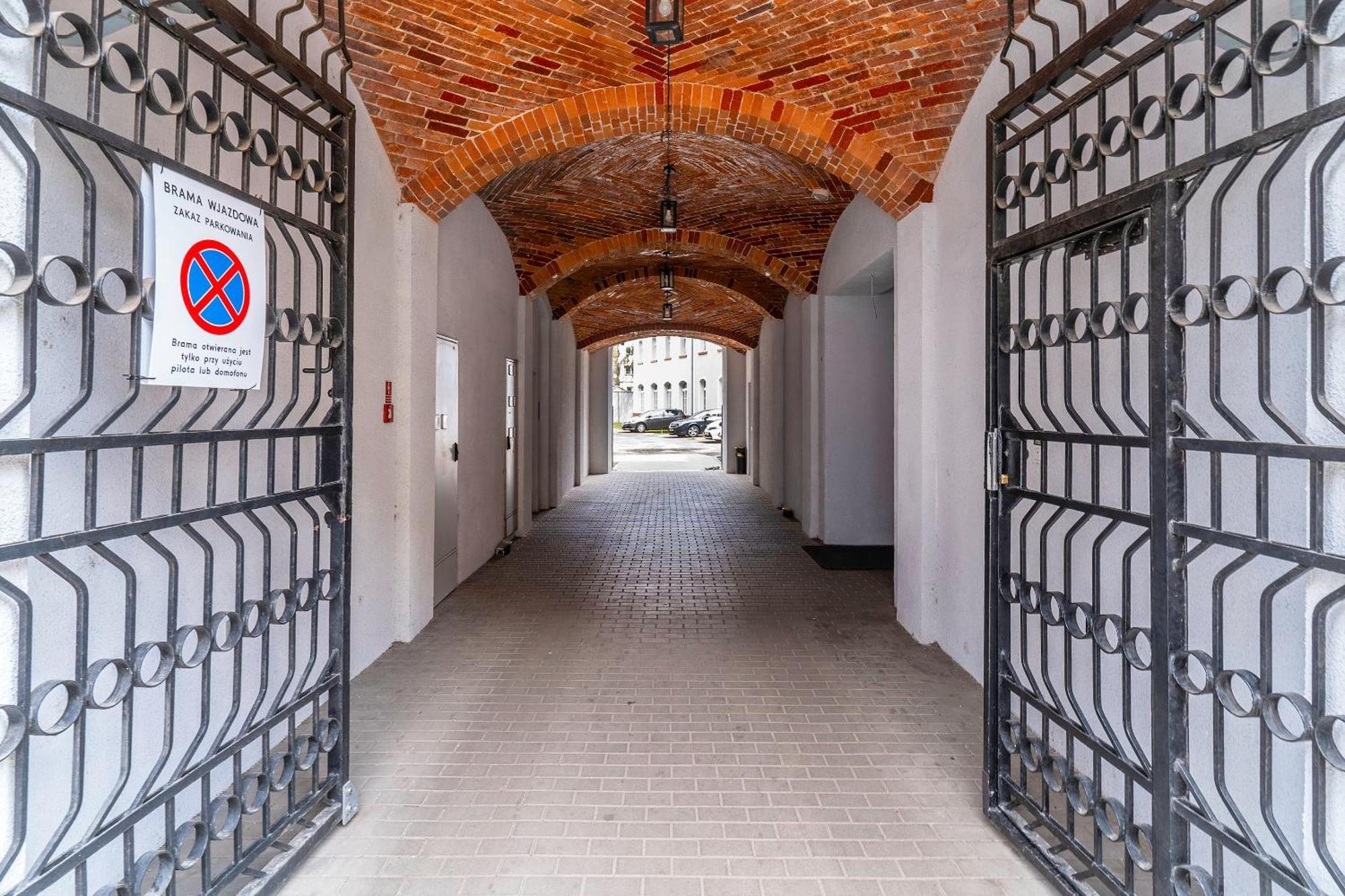 Loft City Center Apartments- Parking, Wifi, 24H Check-In Breslau Exterior foto